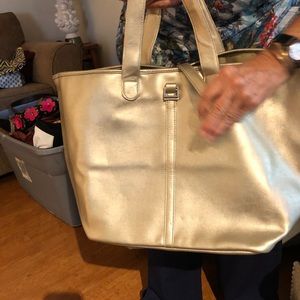 Neimon Marcus bag .lIt is big.